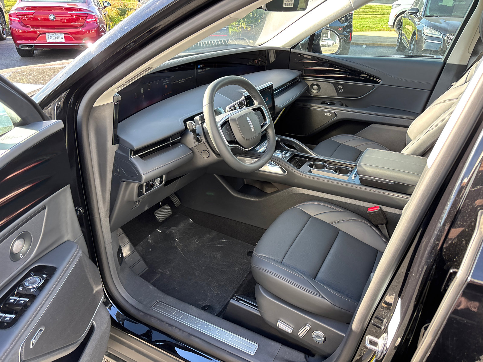 New 2026 Lincoln Nautilus Premier w/ Equipment Group 102A image 26