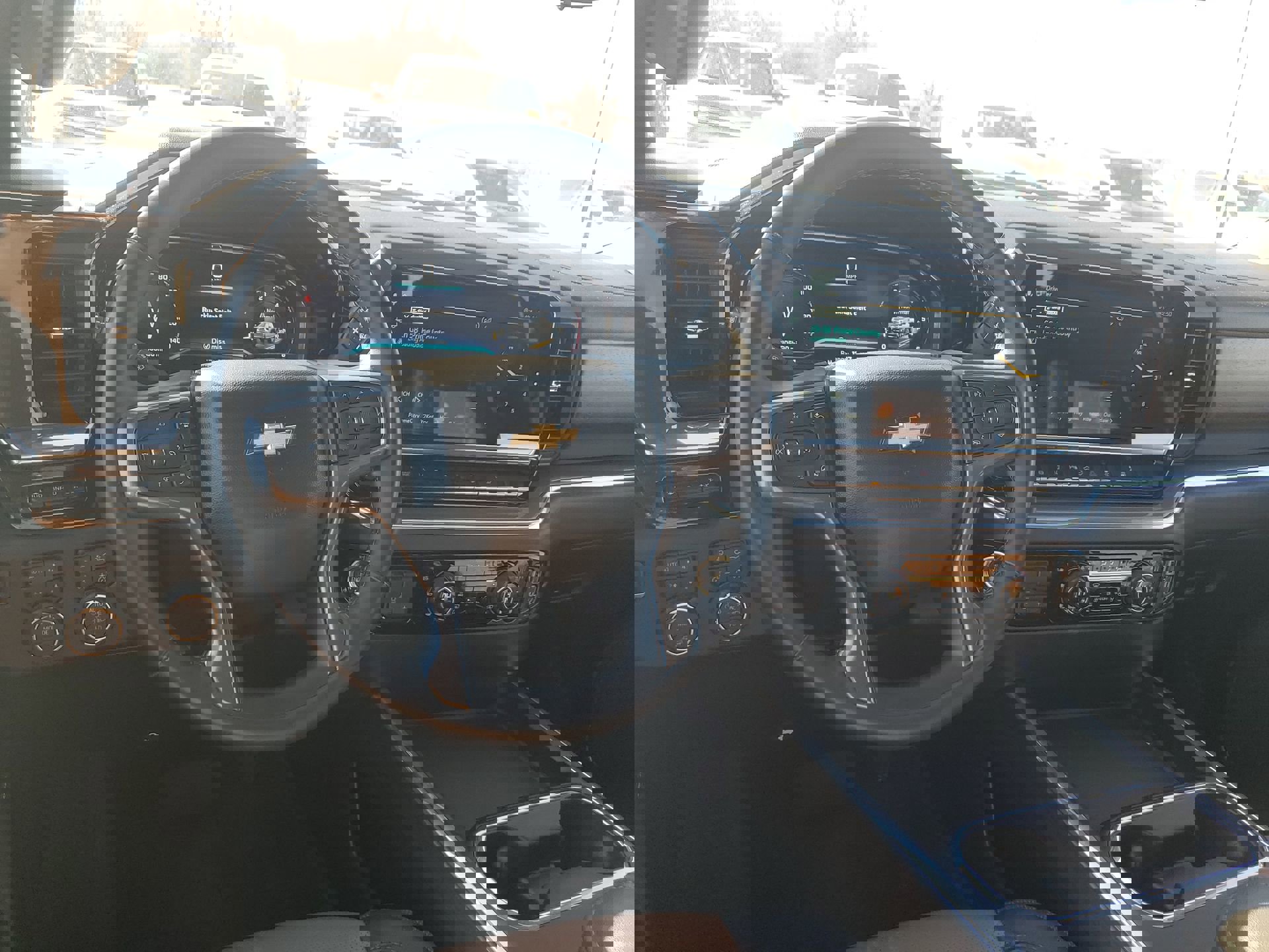 Used 2025 Chevrolet Silverado 3500 High Country w/ High Country Premium Package image 19