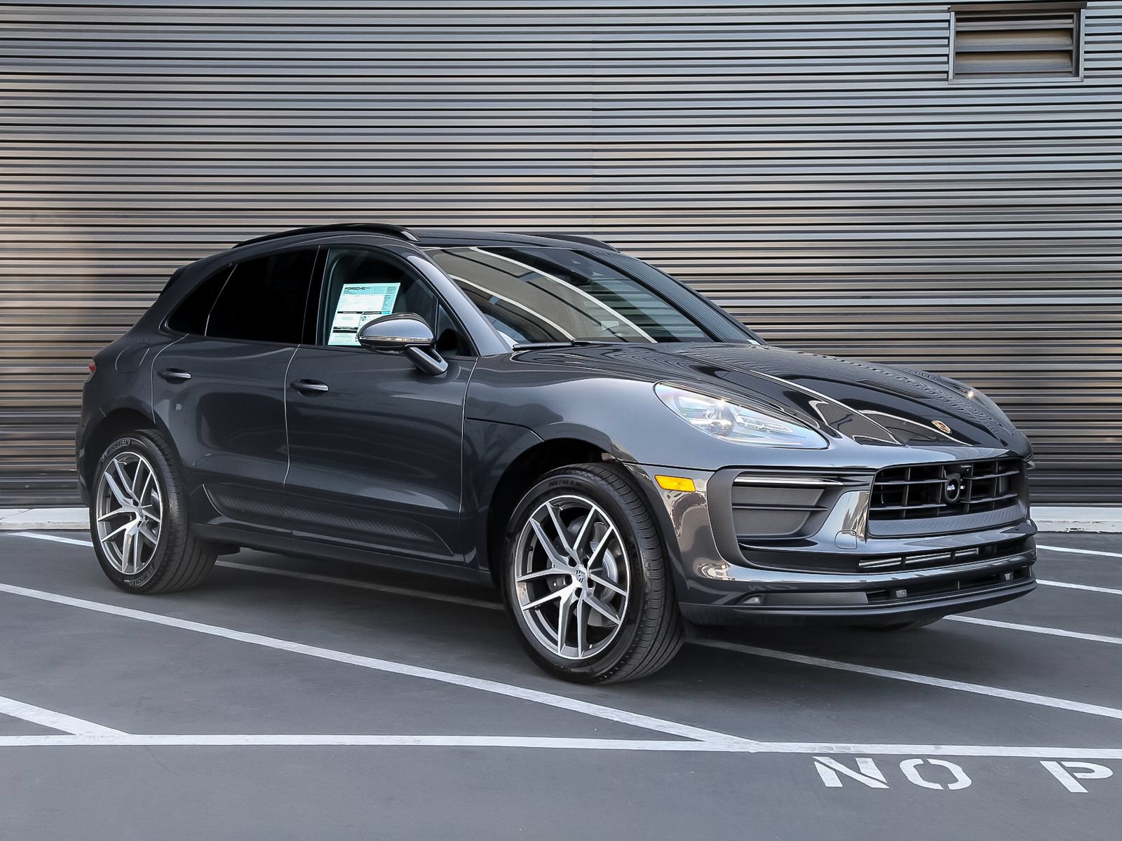 New 2026 Porsche Macan AWD/4WD image 8