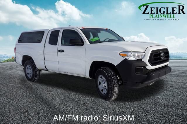Used 2021 Toyota Tacoma SR image 3