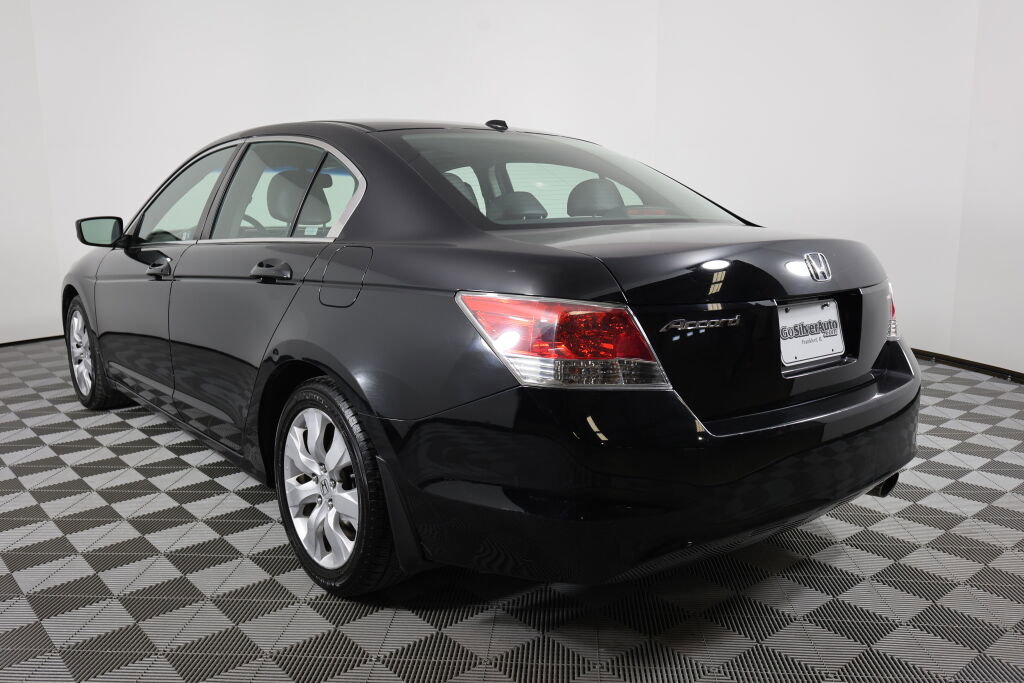 Used 2009 Honda Accord EX-L image 4