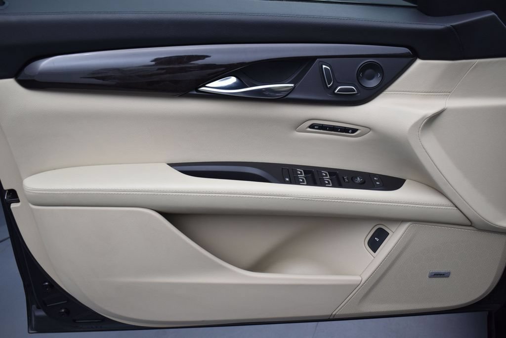 Used 2020 Cadillac CT6 Luxury AWD/4WD image 9