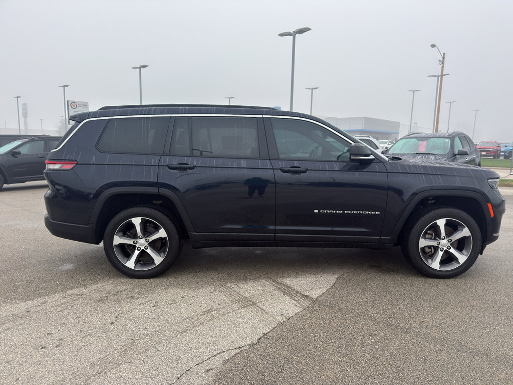 Used 2024 Jeep Grand Cherokee L Limited image 4