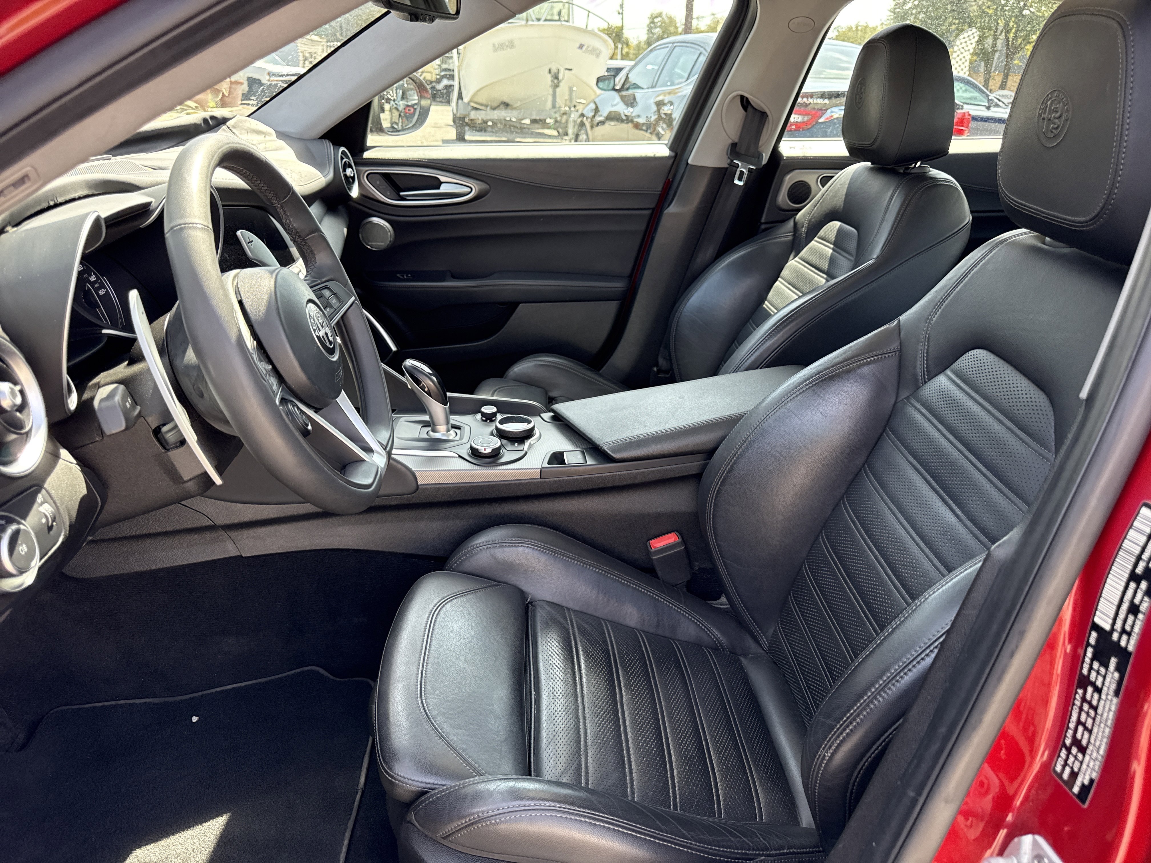 Used 2018 Alfa Romeo Giulia Ti Sport w/ Quick Order Package 22S Sport AWD/4WD image 9