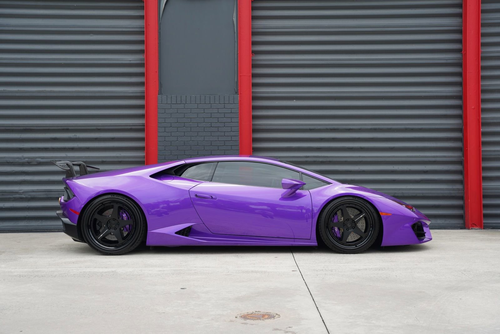 Used 2018 Lamborghini Huracan LP 580-2 RWD image 15