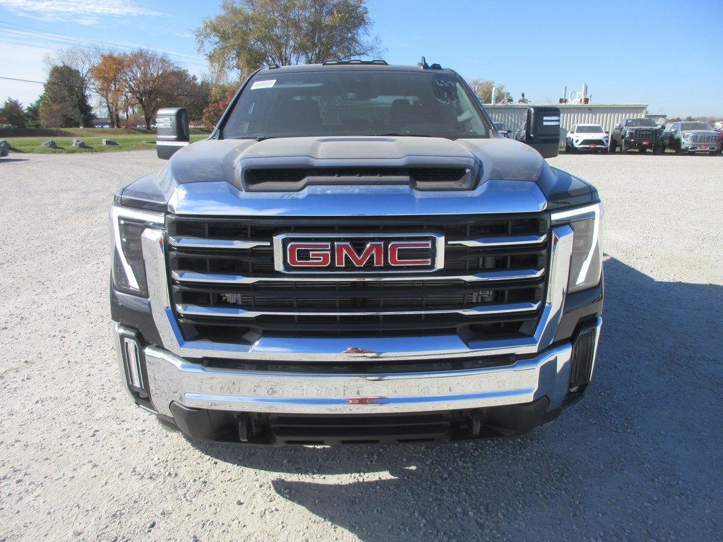 New 2026 GMC Sierra 3500 SLE image 12