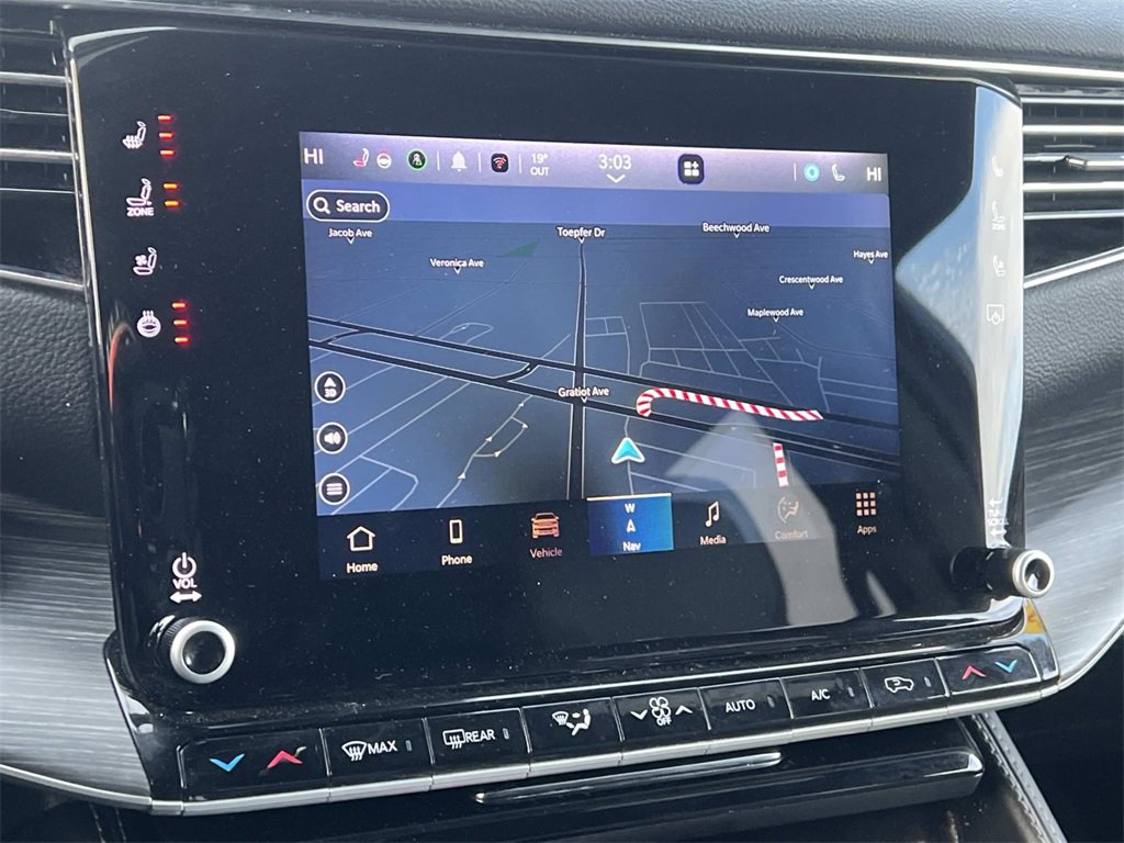 Used 2024 Jeep Wagoneer L Series II w/ Flexible Seating Group image 19