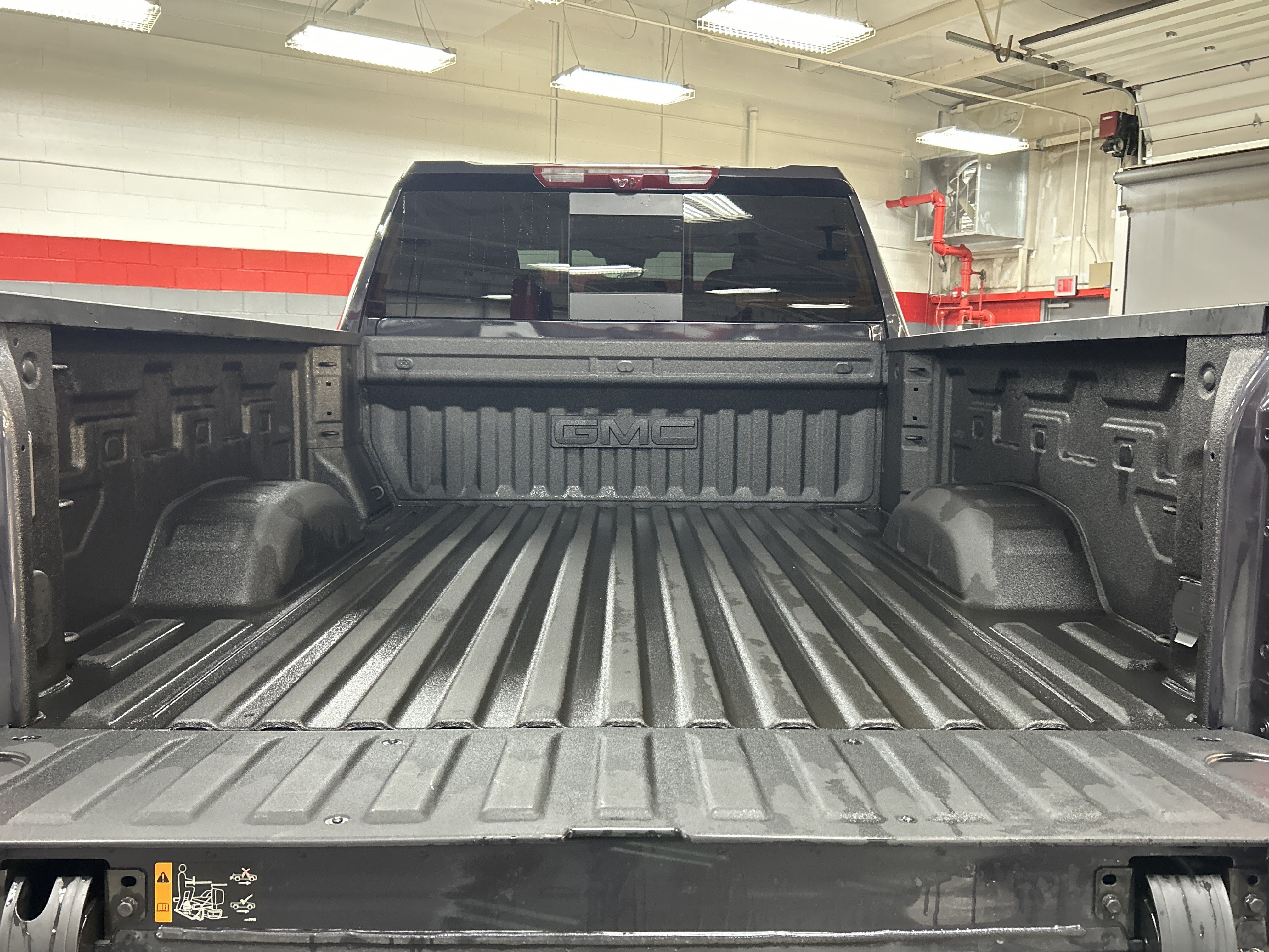 Used 2026 GMC Sierra 2500 Denali w/ Denali Reserve Package AWD/4WD image 32