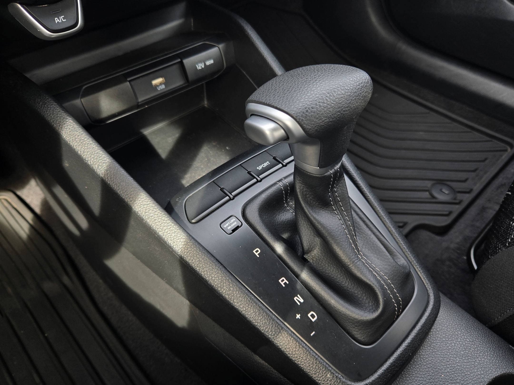 Certified 2023 Kia Rio LX image 30