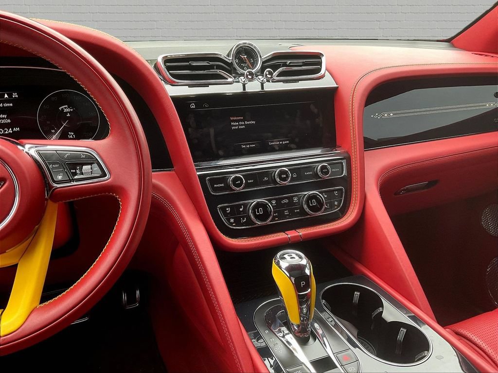 Used 2023 Bentley Bentayga Extended Wheelbase AWD/4WD image 9