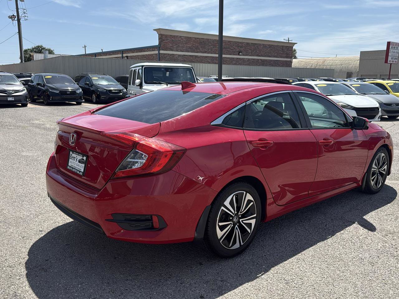 Used 2016 Honda Civic EX-L image 6