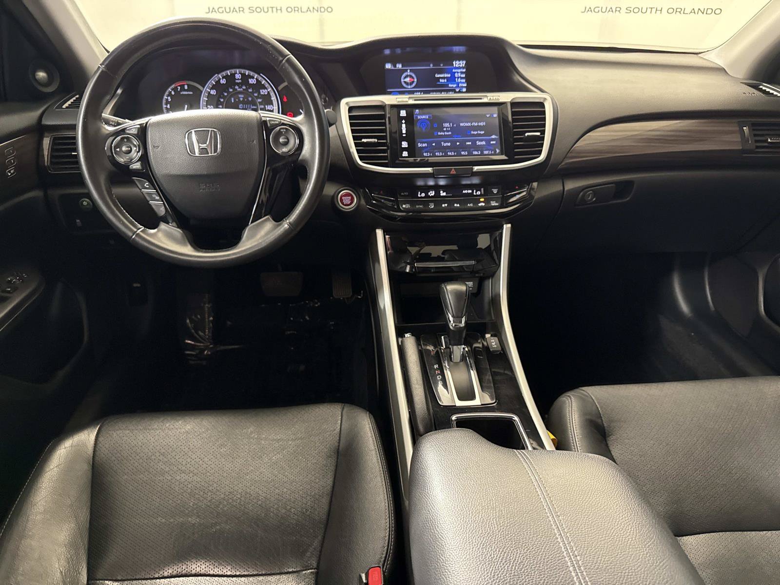 Used 2017 Honda Accord EX-L image 12