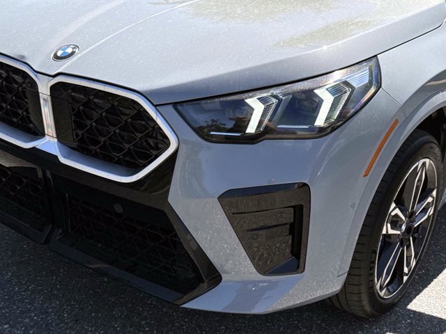 Used 2025 BMW X2 xDrive28i w/ Technology Package image 9