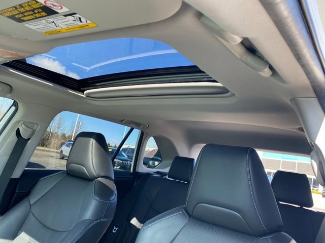 Used 2019 Toyota RAV4 Limited image 15