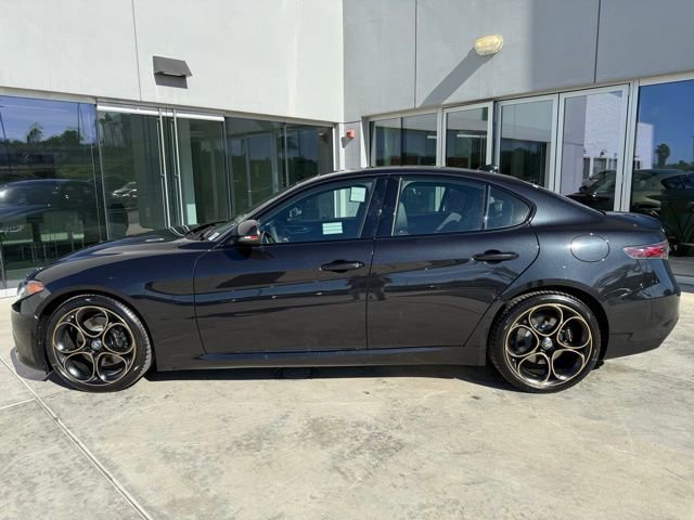 New 2025 Alfa Romeo Giulia w/ Driving Assist Package image 5
