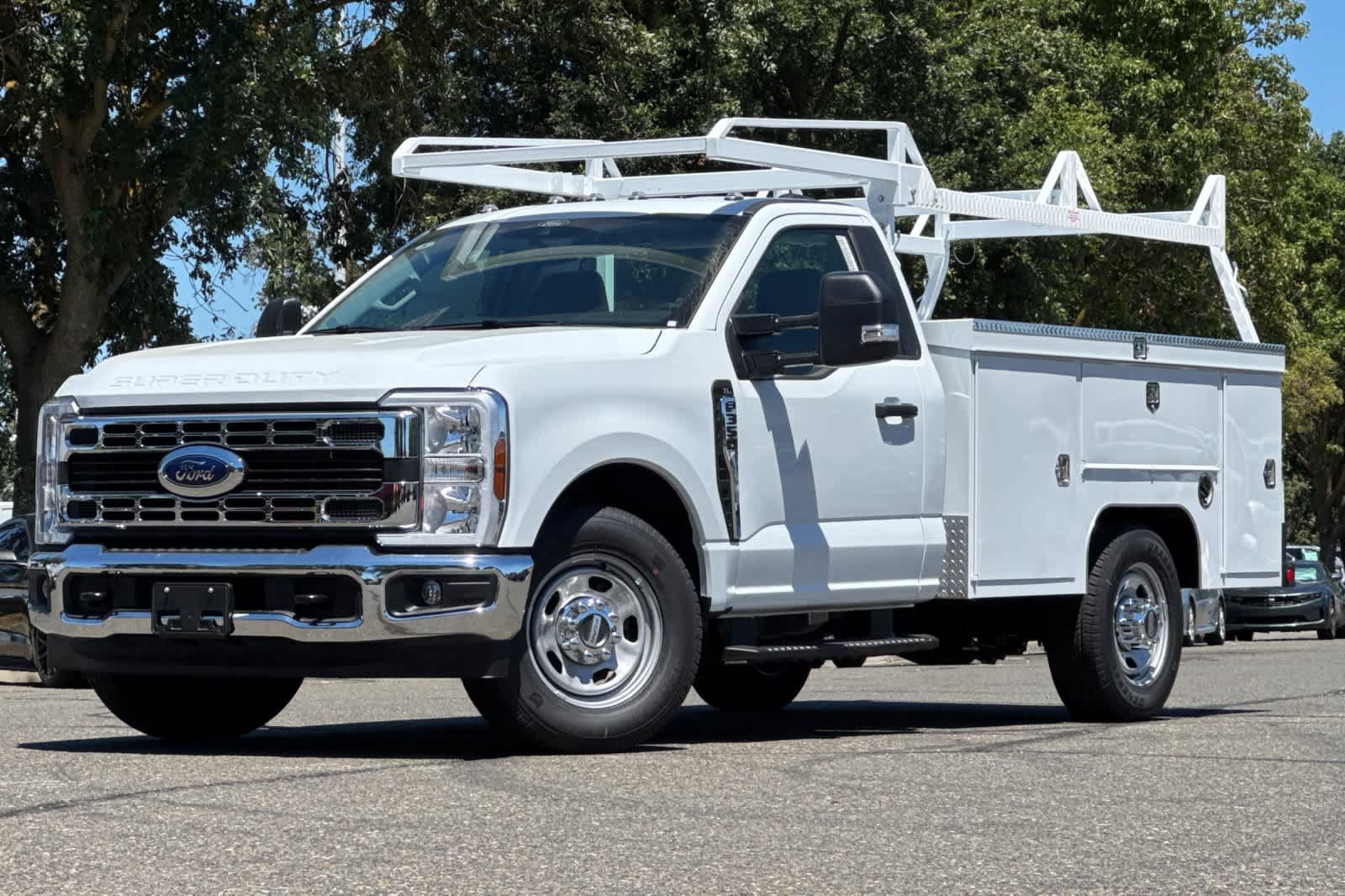 New 2026 Ford F350 XL w/ XL Chrome Package