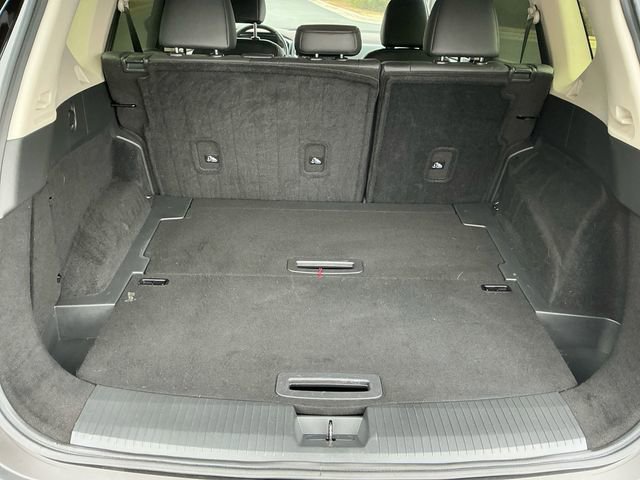 Used 2023 Nissan Rogue SL w/ SL Premium Package image 17