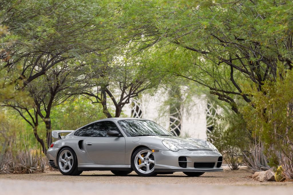 Used 2002 Porsche 911 GT2 image 2