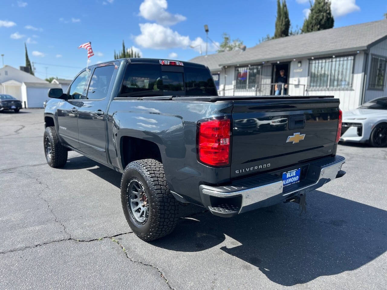 Used 2017 Chevrolet Silverado 1500 LT w/ All Star Edition RWD image 4
