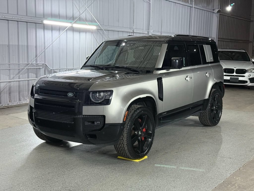 Used 2023 Land Rover Defender 110 X AWD/4WD image 1