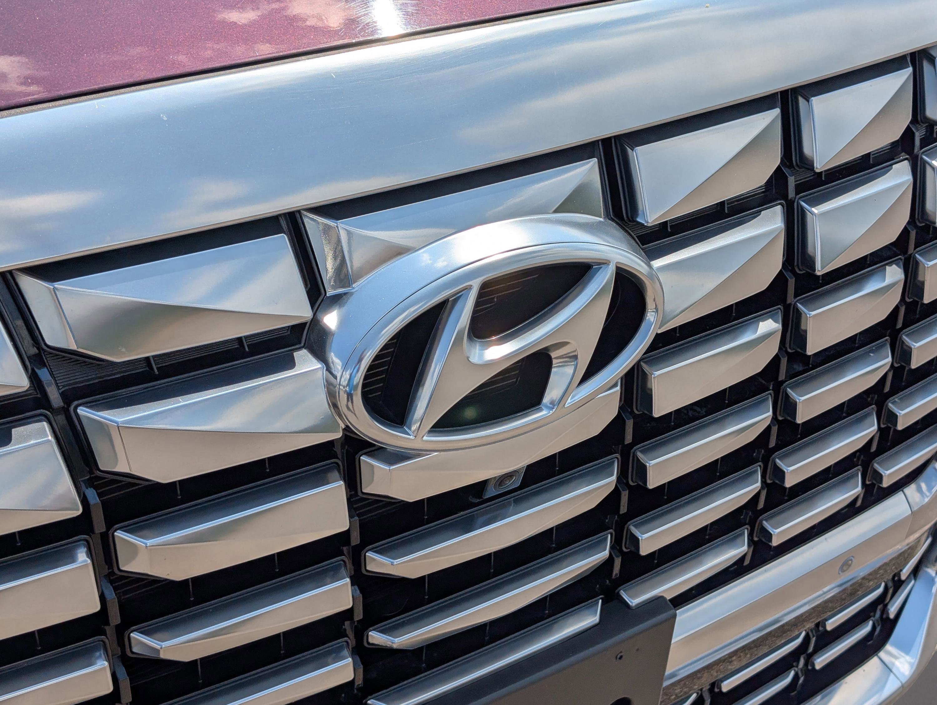 Used 2023 Hyundai Palisade Calligraphy image 5