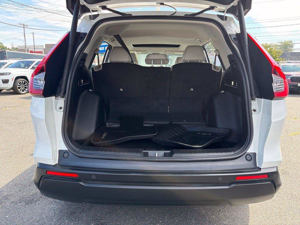 Used 2024 Honda CR-V EX-L image 11