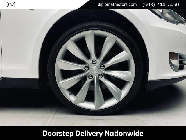 Used 2012 Tesla Model S Performance RWD image 41