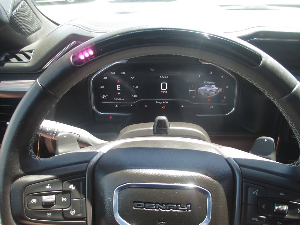 Certified 2025 GMC Sierra 1500 Denali Ultimate AWD/4WD image 31