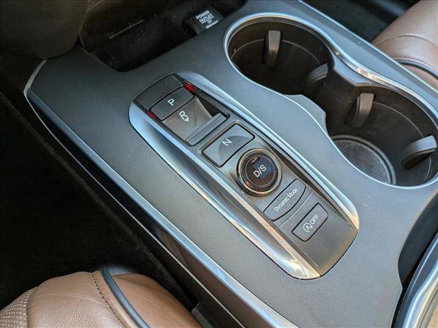 Used 2017 Acura MDX SH-AWD image 12