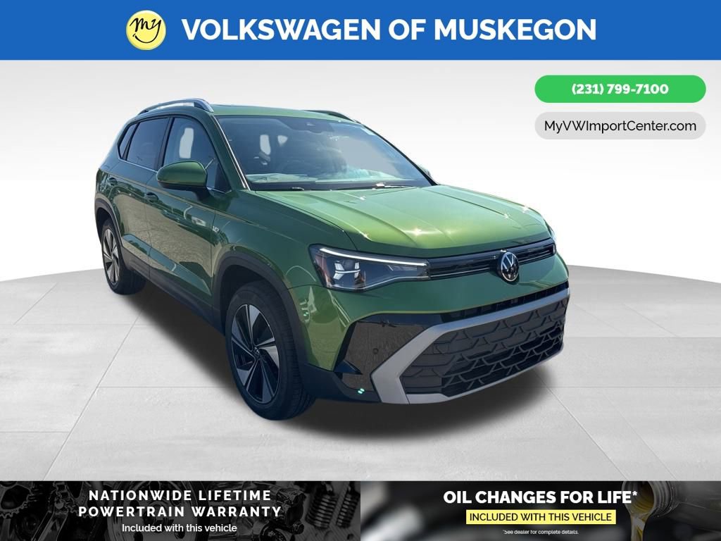 New 2025 Volkswagen Taos SE image 1