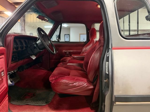 Used 1993 Dodge D/W Truck 150 RWD image 10