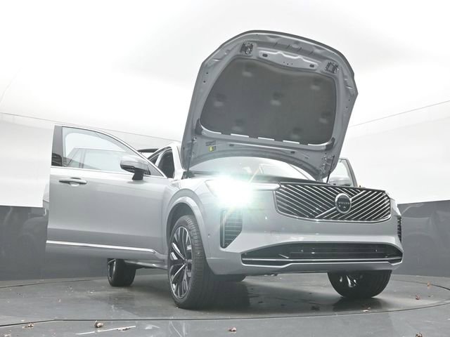 New 2026 Volvo XC90 B6 Plus w/ Protection Package Premier image 56