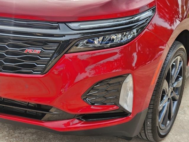 Used 2024 Chevrolet Equinox RS w/ RS Leather Package image 16