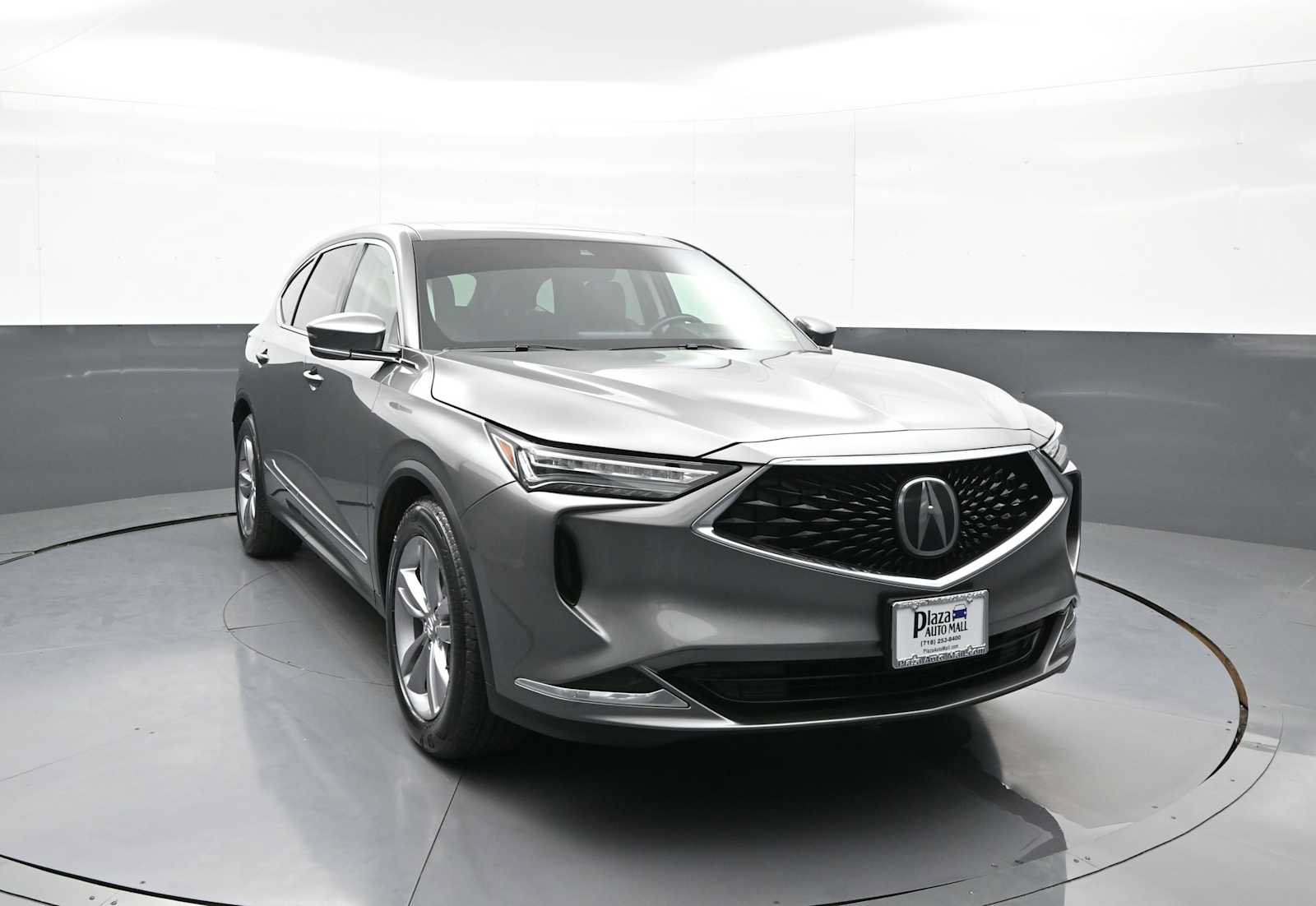 Used 2024 Acura MDX SH-AWD image 3
