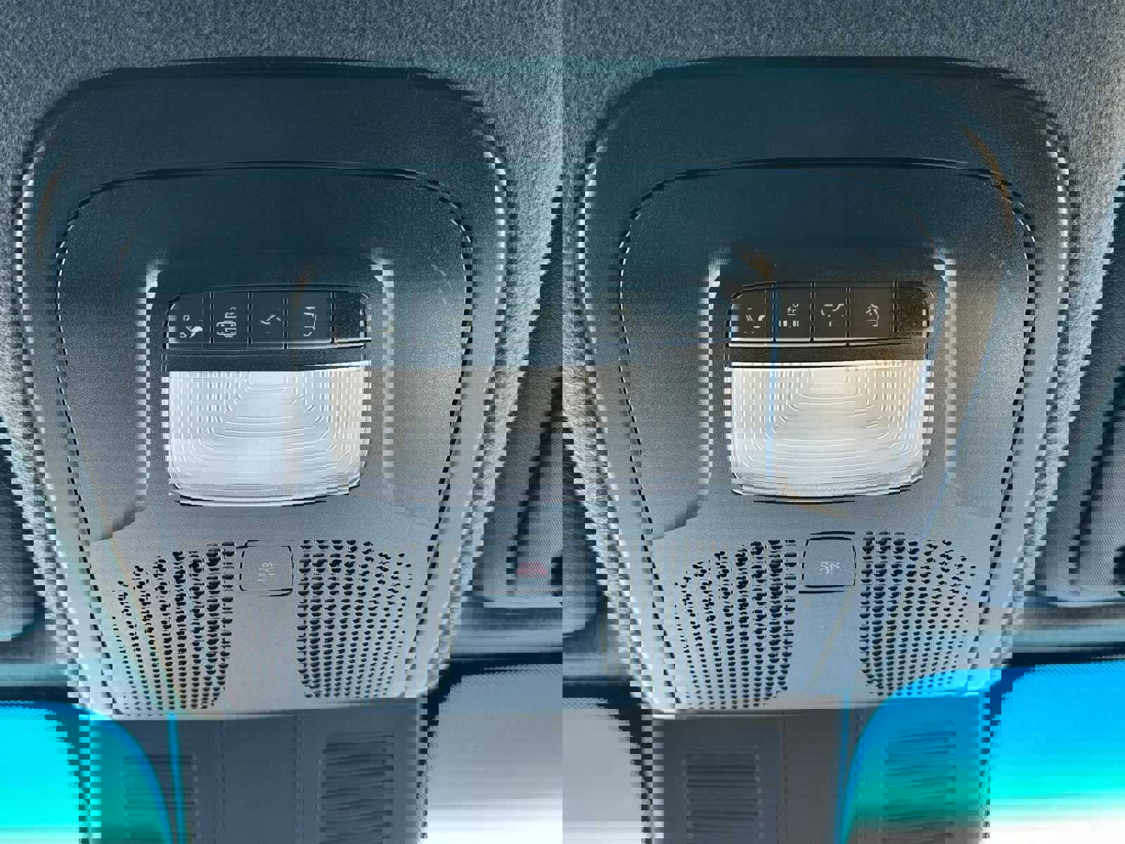 Used 2024 Mercedes-Benz Sprinter 2500 image 31