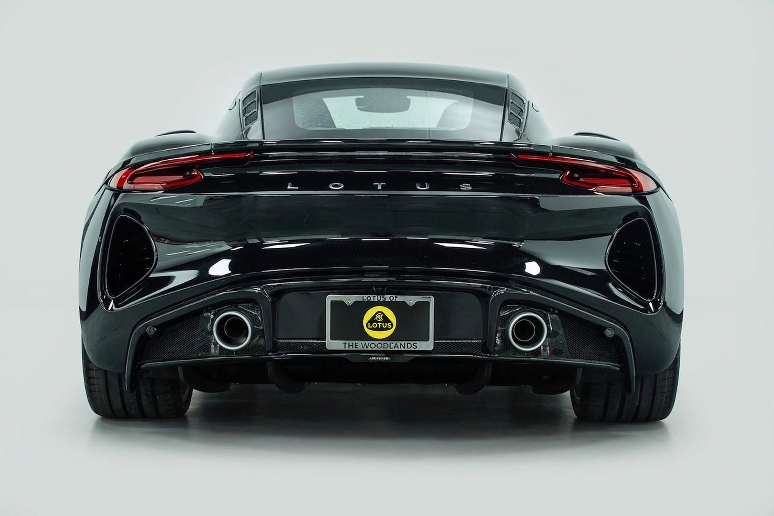 New 2025 Lotus Emira image 11