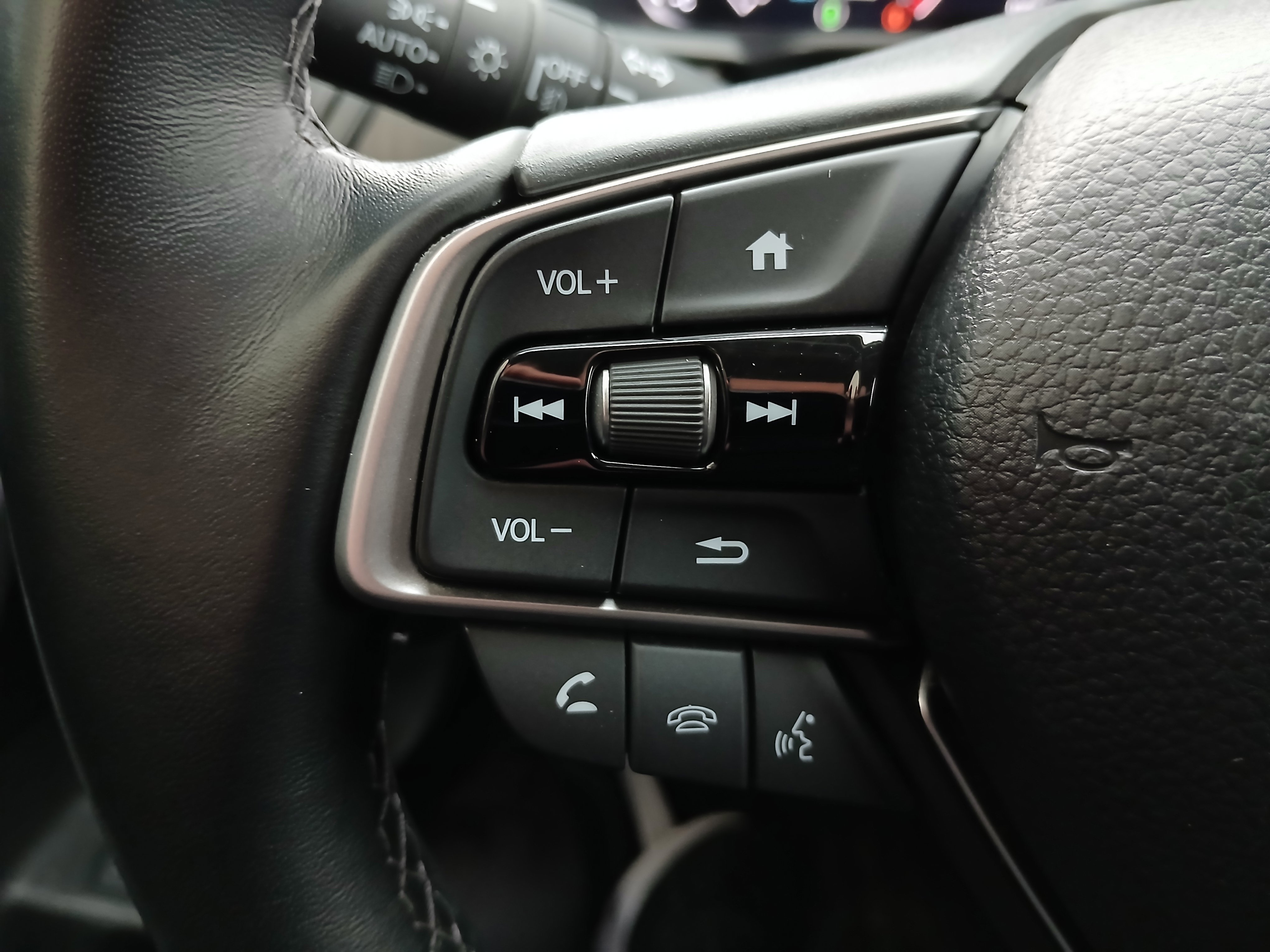Used 2021 Honda Accord EX-L image 14