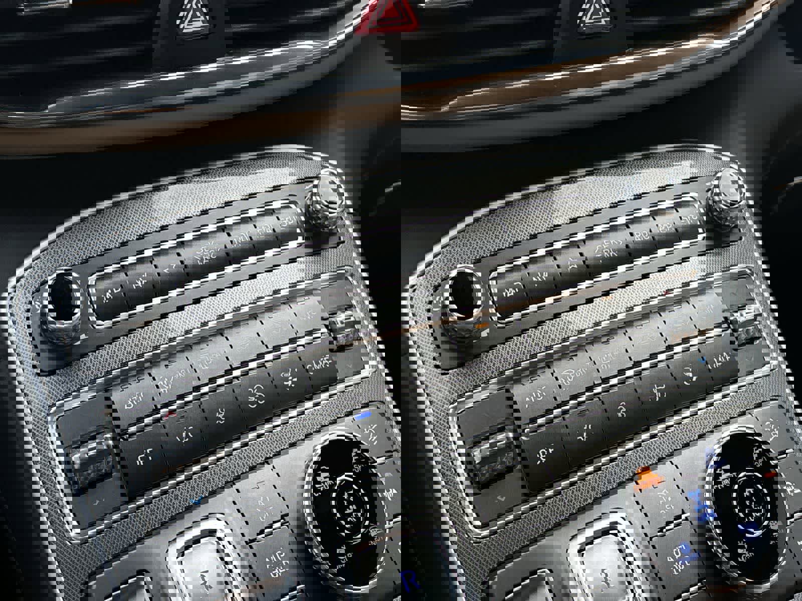 Used 2023 Hyundai Santa Fe Calligraphy w/ Cargo Package image 24