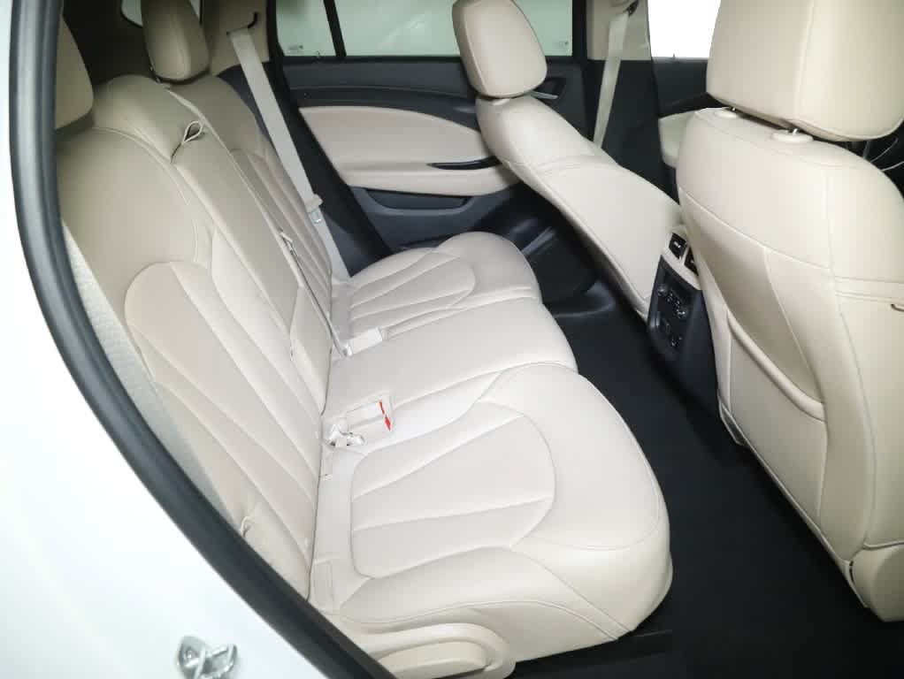 Used 2017 Buick Envision Essence AWD/4WD image 33