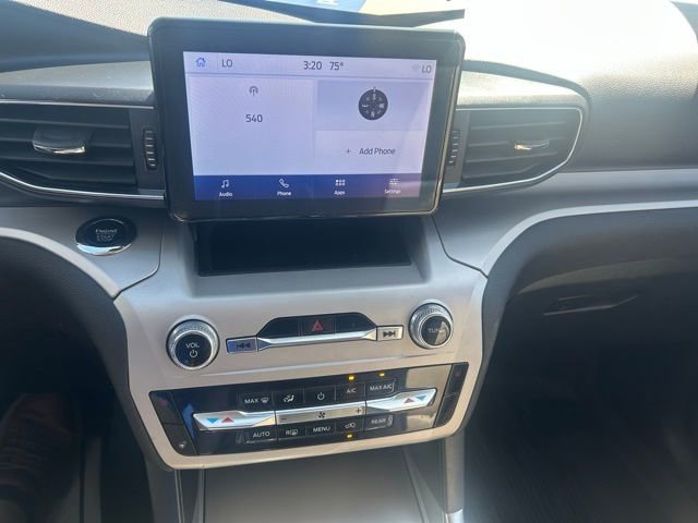 Certified 2023 Ford Explorer XLT w/ Equipment Group 202A image 15