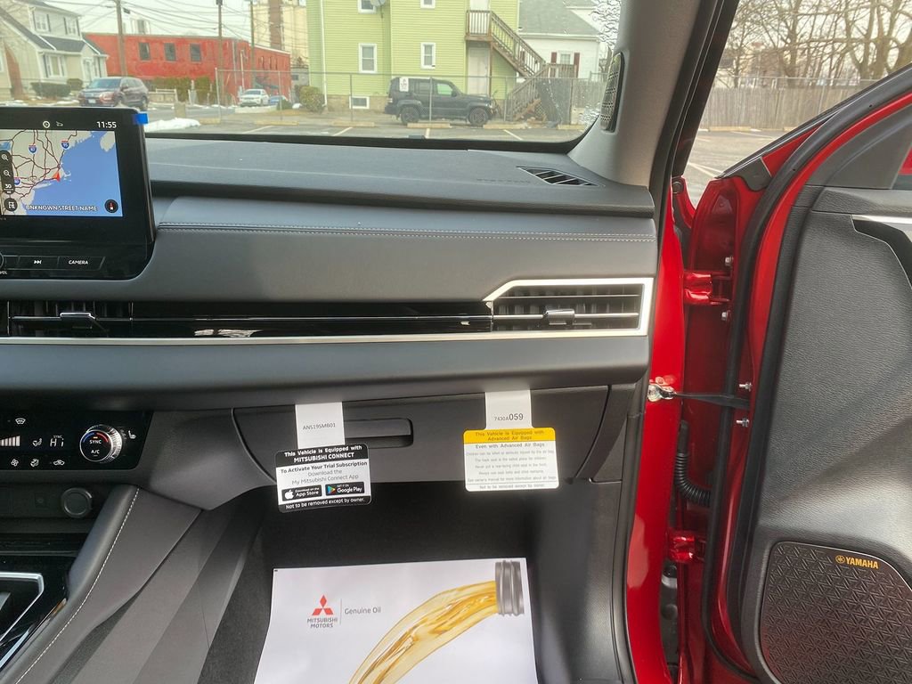 New 2026 Mitsubishi Outlander SE image 28