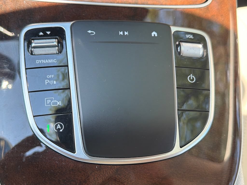 Used 2023 Mercedes-Benz E 350 Sedan image 25