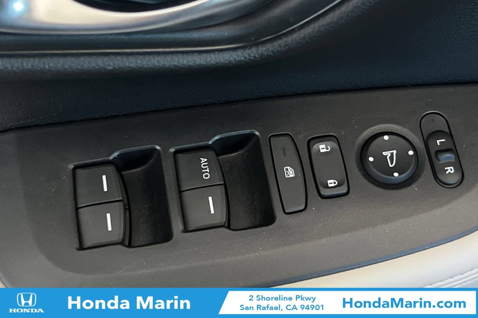 Certified 2025 Honda HR-V LX image 14