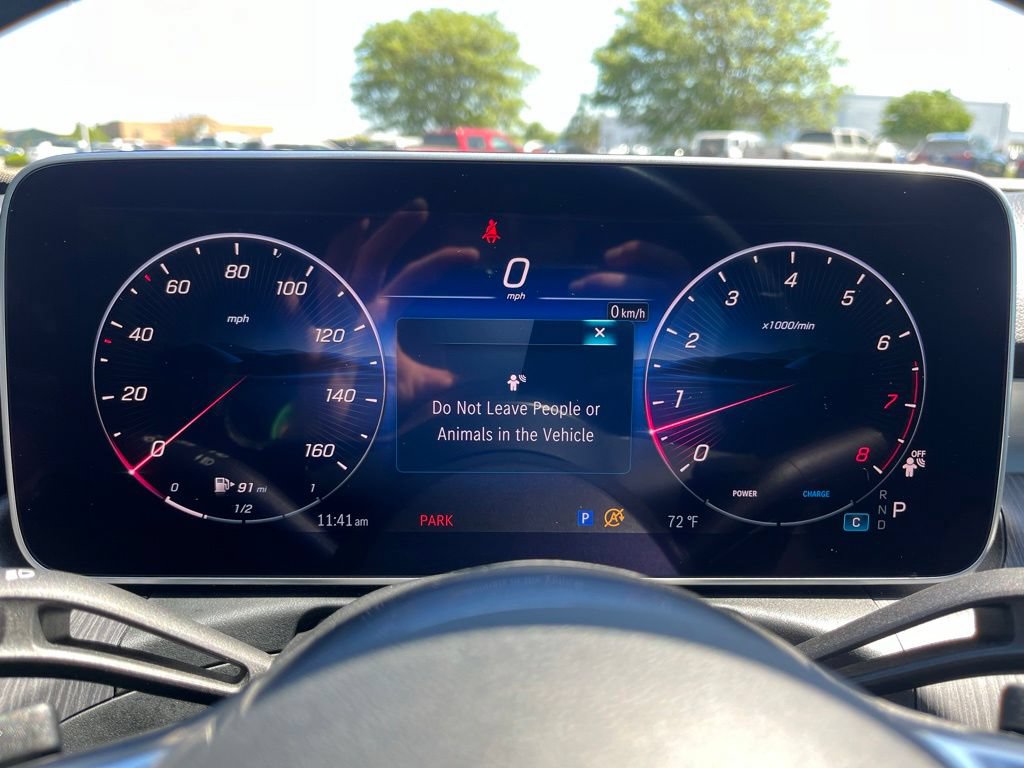 Used 2025 Mercedes-Benz C 300 4MATIC Sedan image 35
