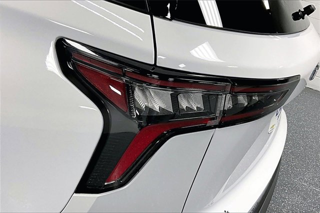 Used 2025 Chevrolet Equinox LT image 22