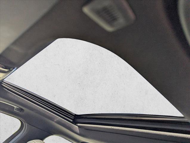 Certified 2025 BMW 330i Sedan w/ Premium Package image 16