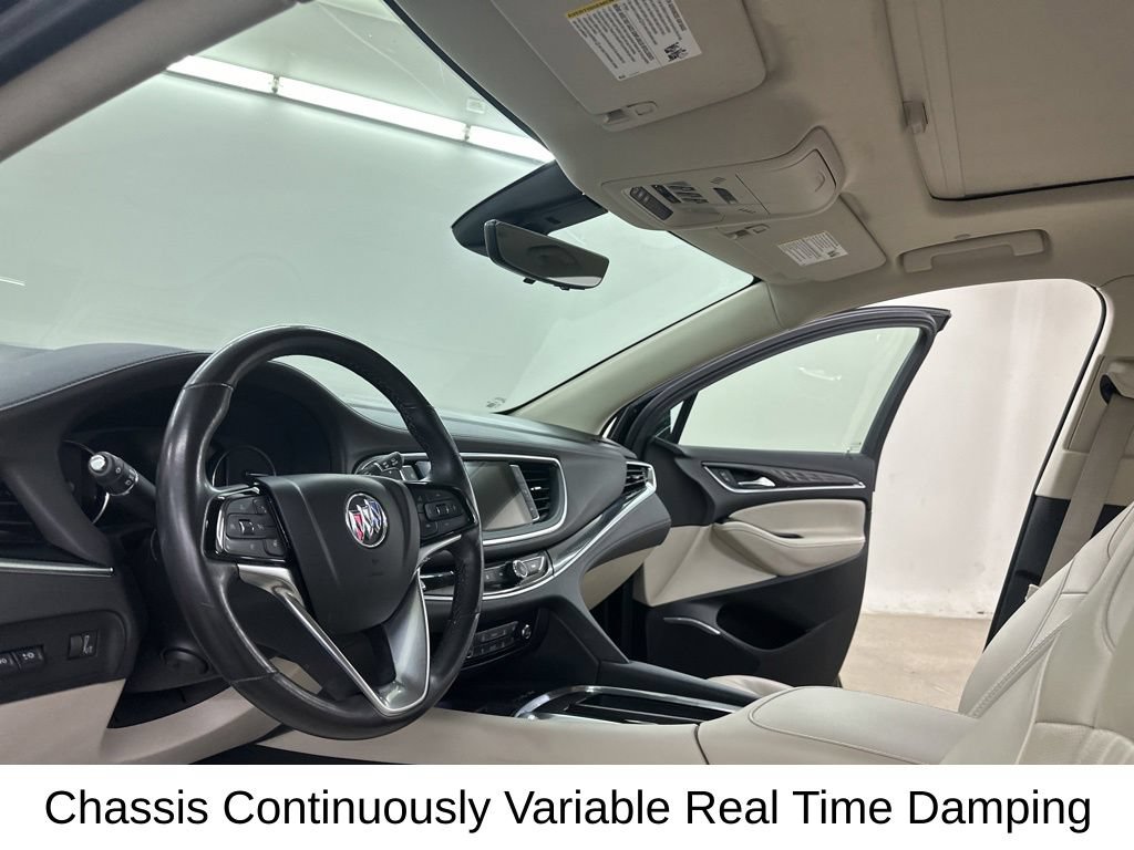 Used 2023 Buick Enclave Avenir w/ Avenir Technology Package AWD/4WD image 32