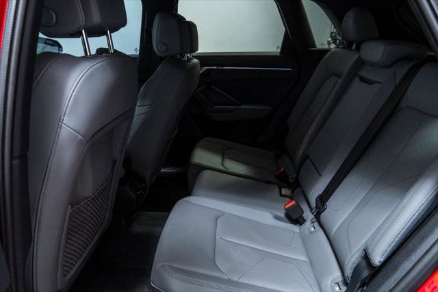 Used 2024 Audi Q3 2.0T Premium Plus w/ Premium Plus Package image 28