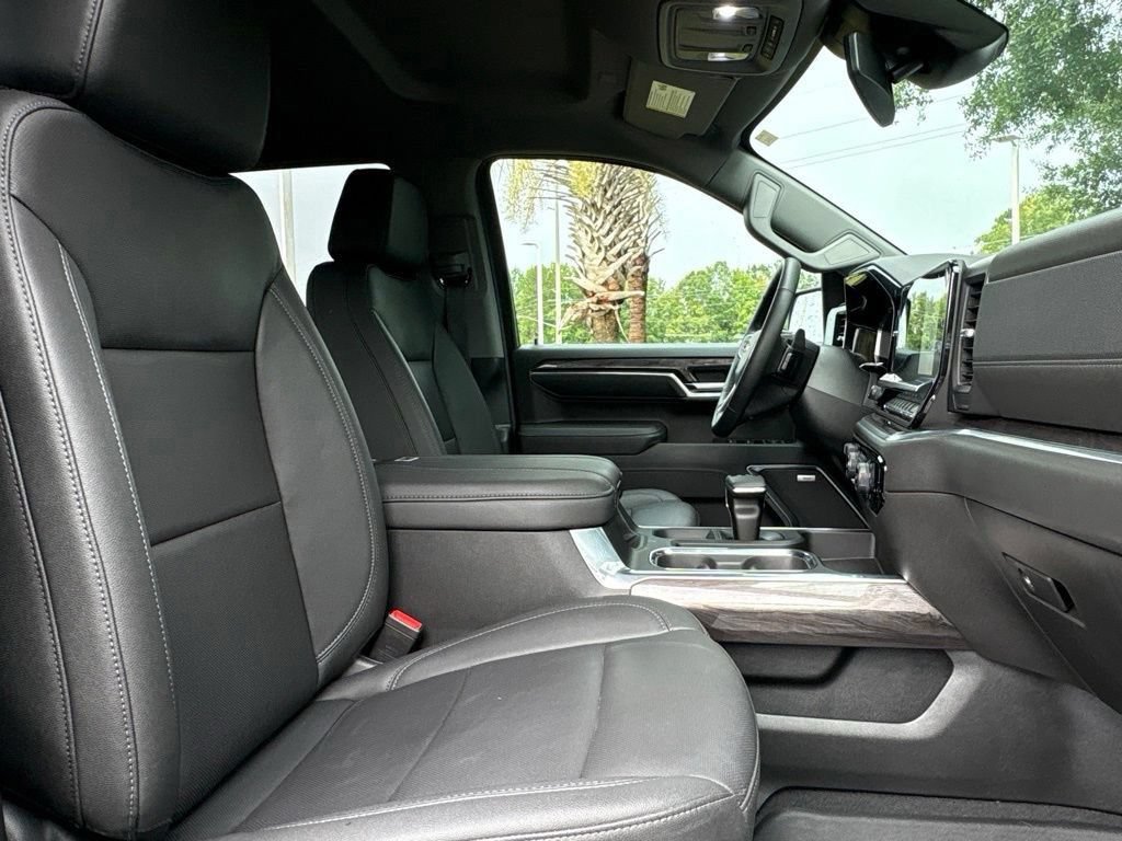 Used 2026 Chevrolet Silverado 1500 LT Trail Boss w/ Convenience Package II AWD/4WD image 22