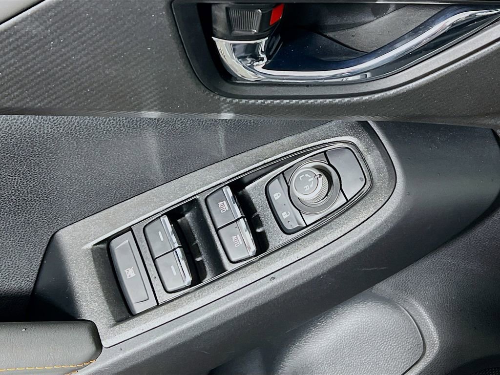 Certified 2025 Subaru Crosstrek 2.5i Limited w/ Popular Package #3A image 16